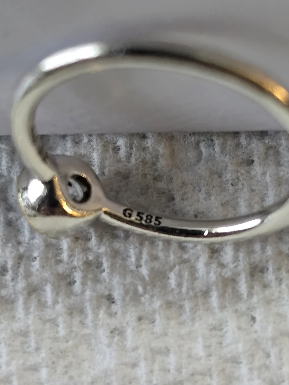 Genuine Pandora 14kt Gold & Sterling Silver Petite Halo Ring. Size 52. - Picture 5 of 5
